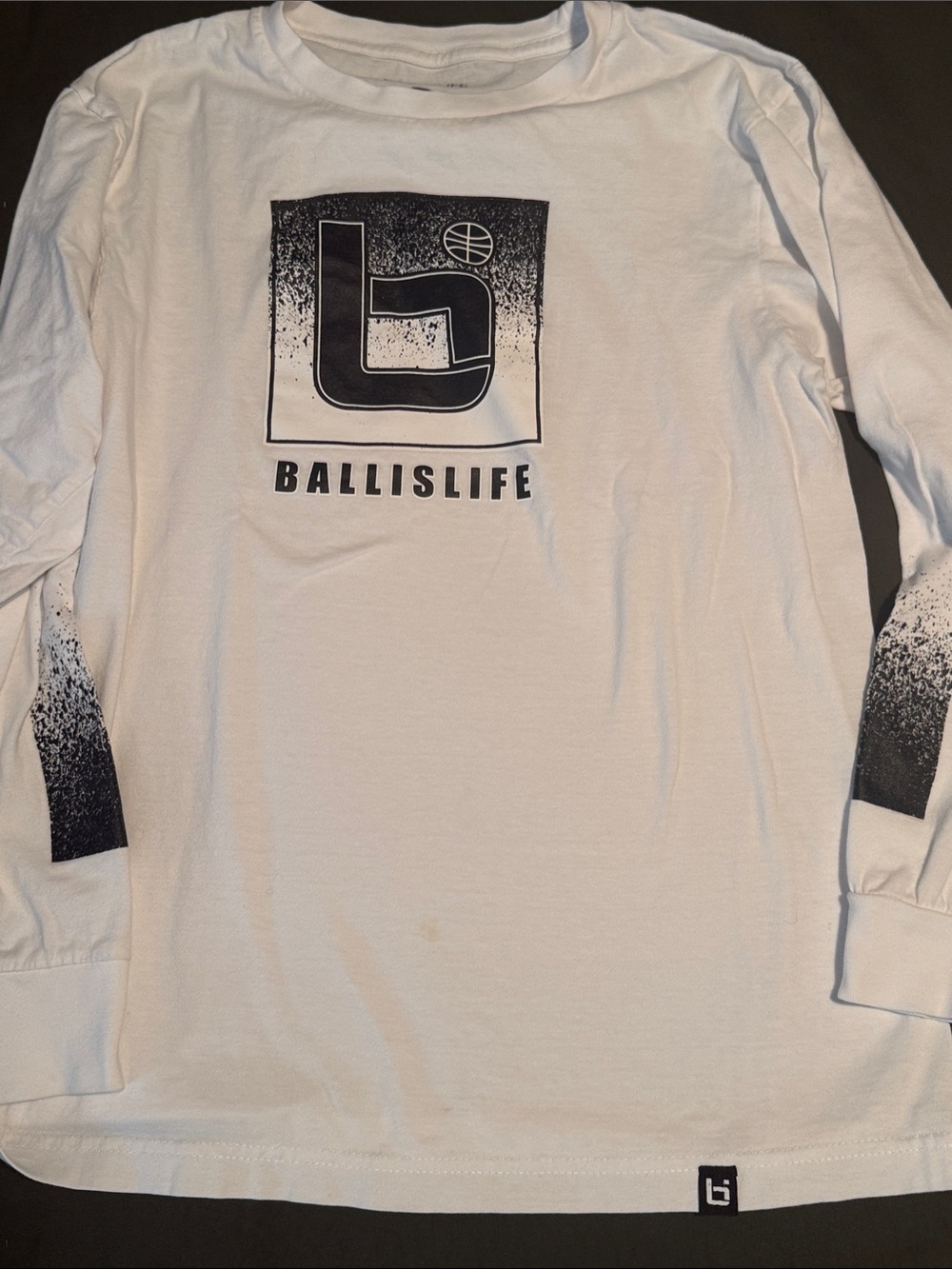 Men's White Long Sleeve Graphic Shirt